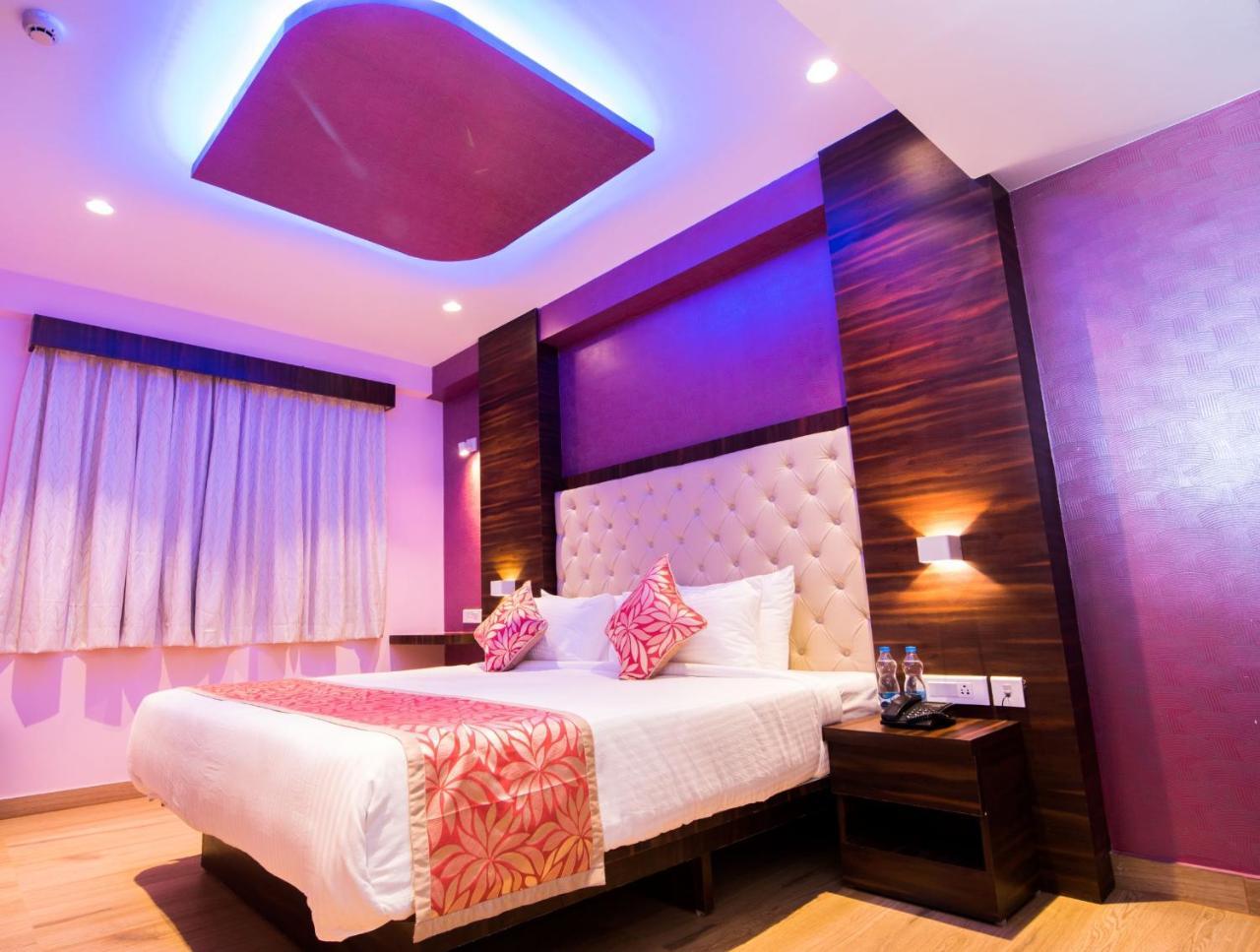 Npg Hotel Yelahanka Buitenkant foto